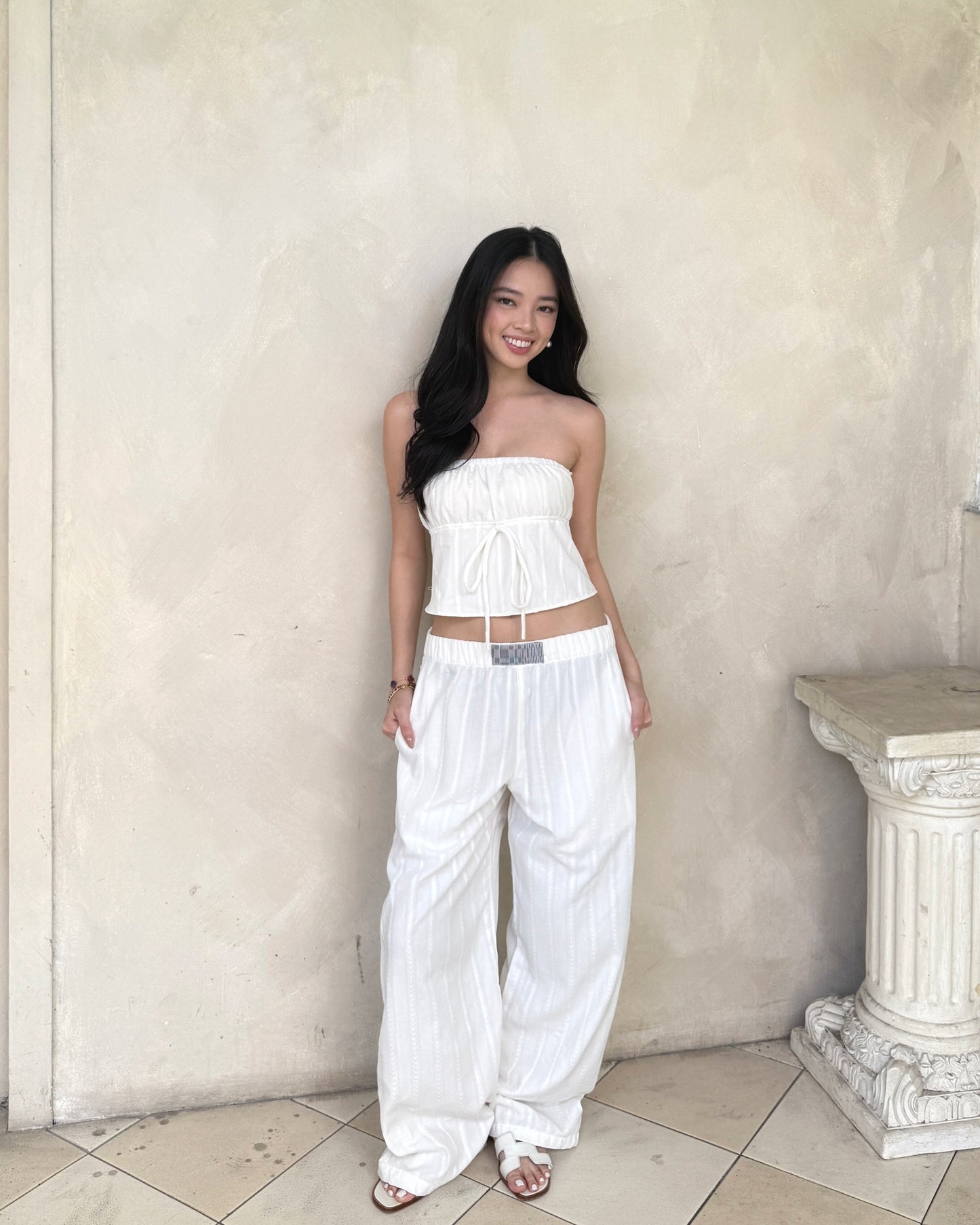 The Lounge Set in Shell White